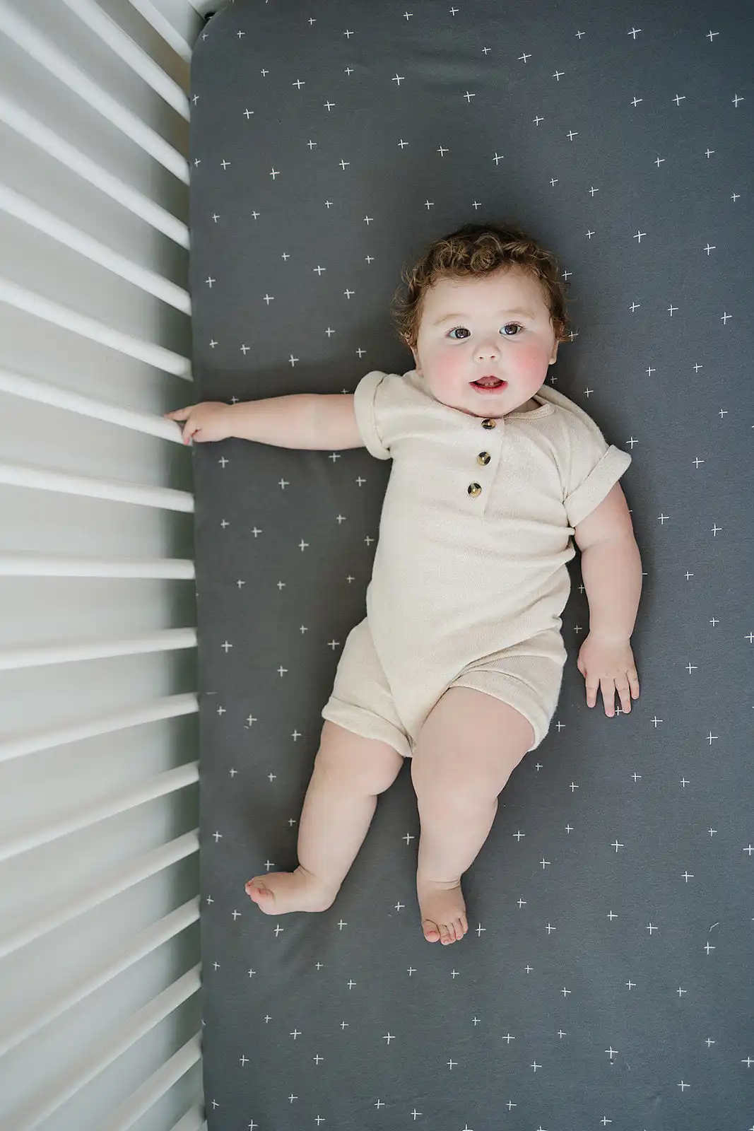 Alternative view of Ecolino® Crib Sheet, 100% Organic Cotton, Slate Twinkle