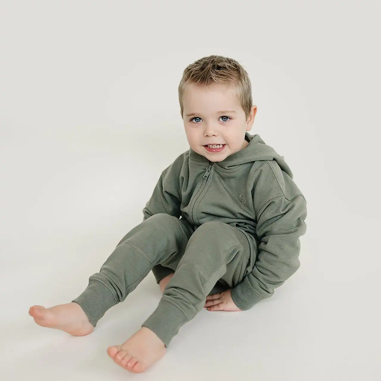 Alternative view of Kids Merino Wool Joggers, Olive