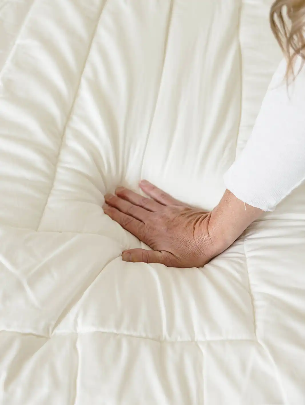Alternative view of Wool Mattress Topper