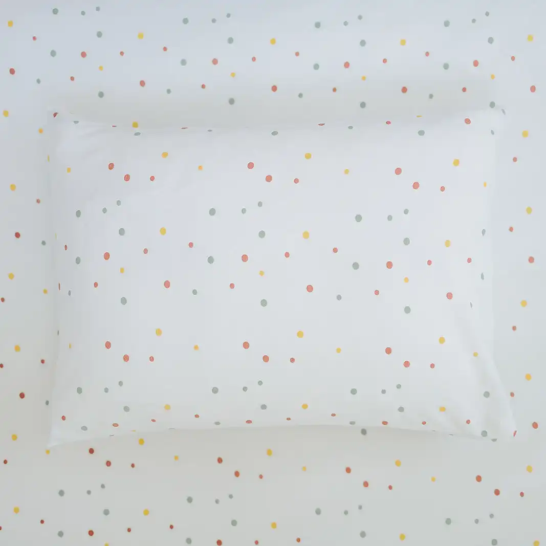 Alternative view of Ecolino® Pillowcases, 100% Organic Cotton, 2 Pack, Oat + Dots